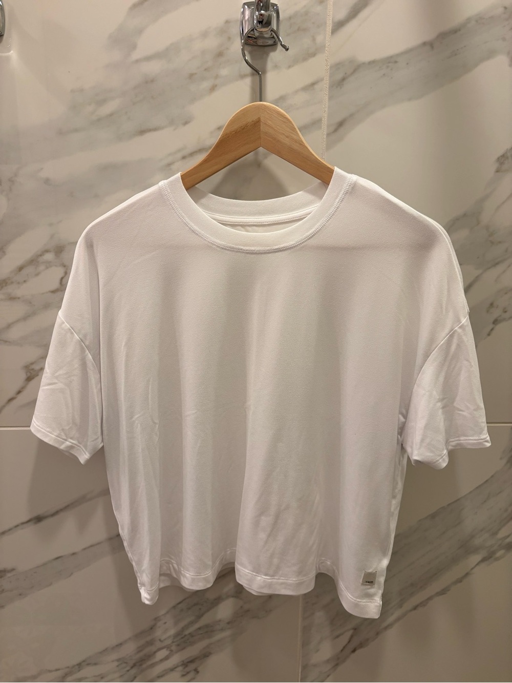 Vuori Women’s Energy Tee, White, Size Small